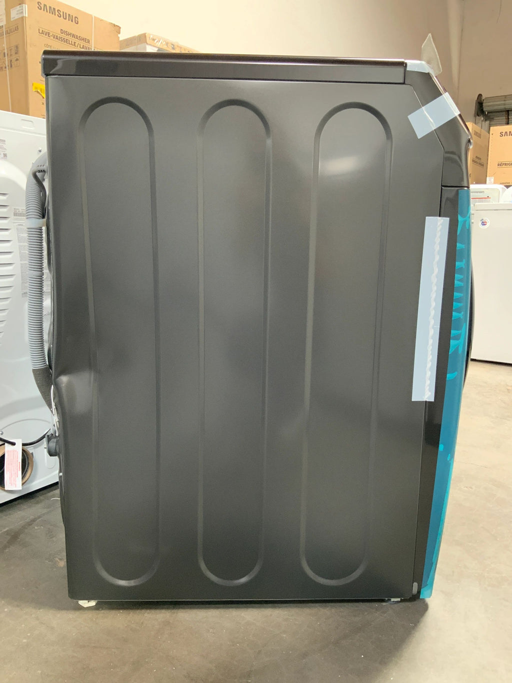 New Dent and Scratch. 4.5 cu. ft. High-Efficiency Front Load Washer with Steam and AddWash Door in Black Stainless, ENERGY STAR. Model: WF45K6500AV