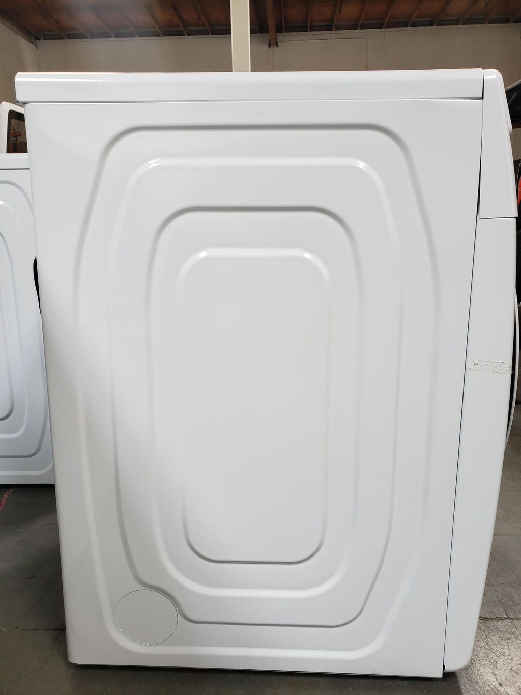 NEW Dent & Scratch. 7.5 cu. ft. 120-Volt White Gas Dryer with Sensor Dry (Pedestals Sold Separately) Model: DVG45T6000W