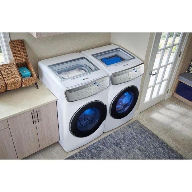 New in Box. Samsung 6.0 Total cu. ft. High-Efficiency FlexWash Washer in White. Model: WV60M9900AW