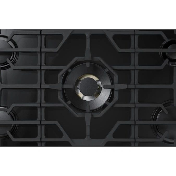 New in Box. Samsung 30 in. Gas Cooktop in Fingerprint Resistant Black Stainless with 5 Burners including Dual Brass Power Burner. Model: NA30N7755TG