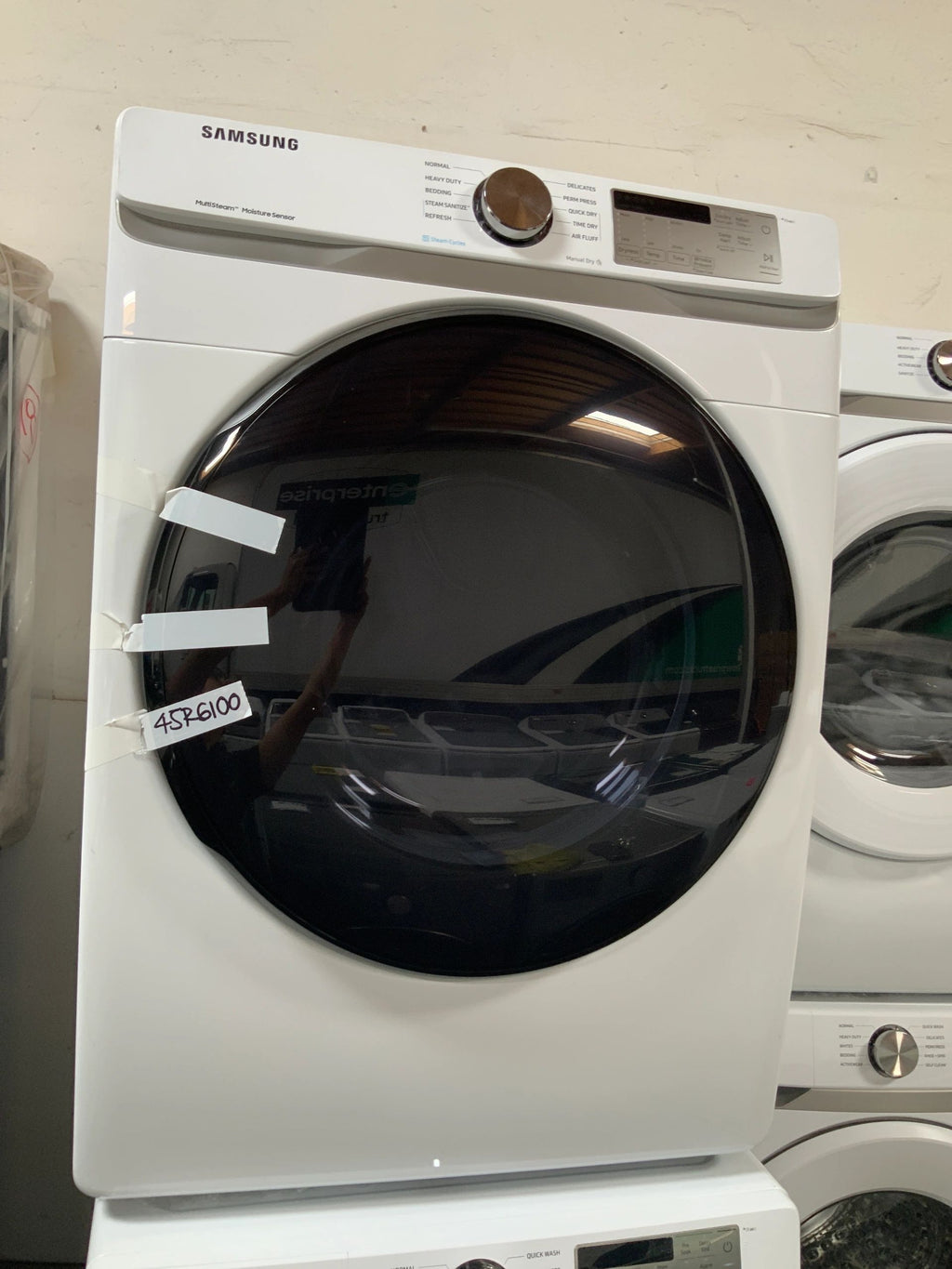 New Open Box. Samsung 7.5 cu. ft. White Gas Dryer with Steam. Model: DVG45R6100W