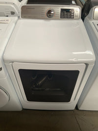 New Open Box. 7.4 cu. ft. Electric Dryer with Steam in White. Model: DVE50M7450W