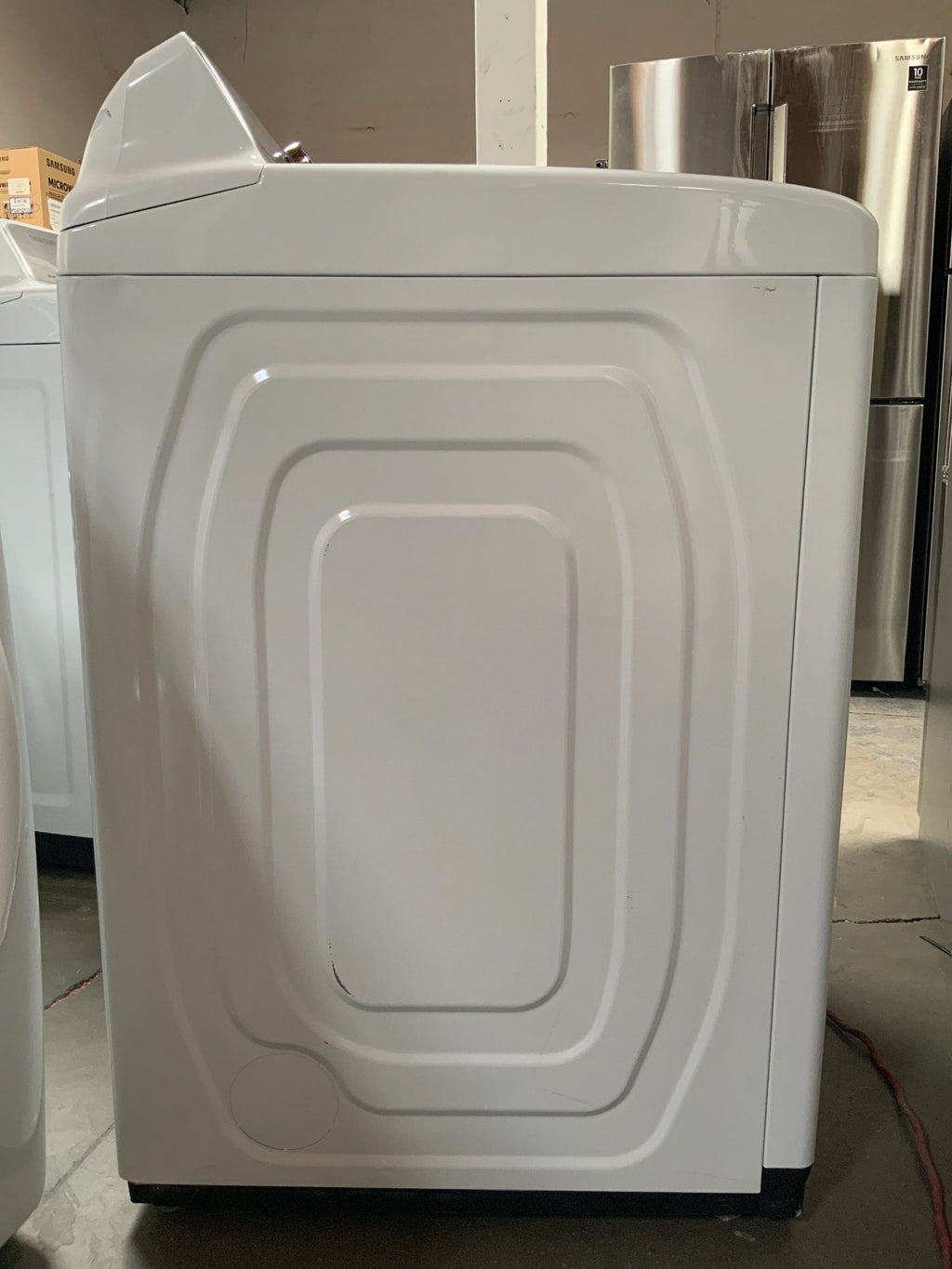 New Open Box. 7.4 cu. ft. Electric Dryer with Steam in White. Model: DVE50M7450W