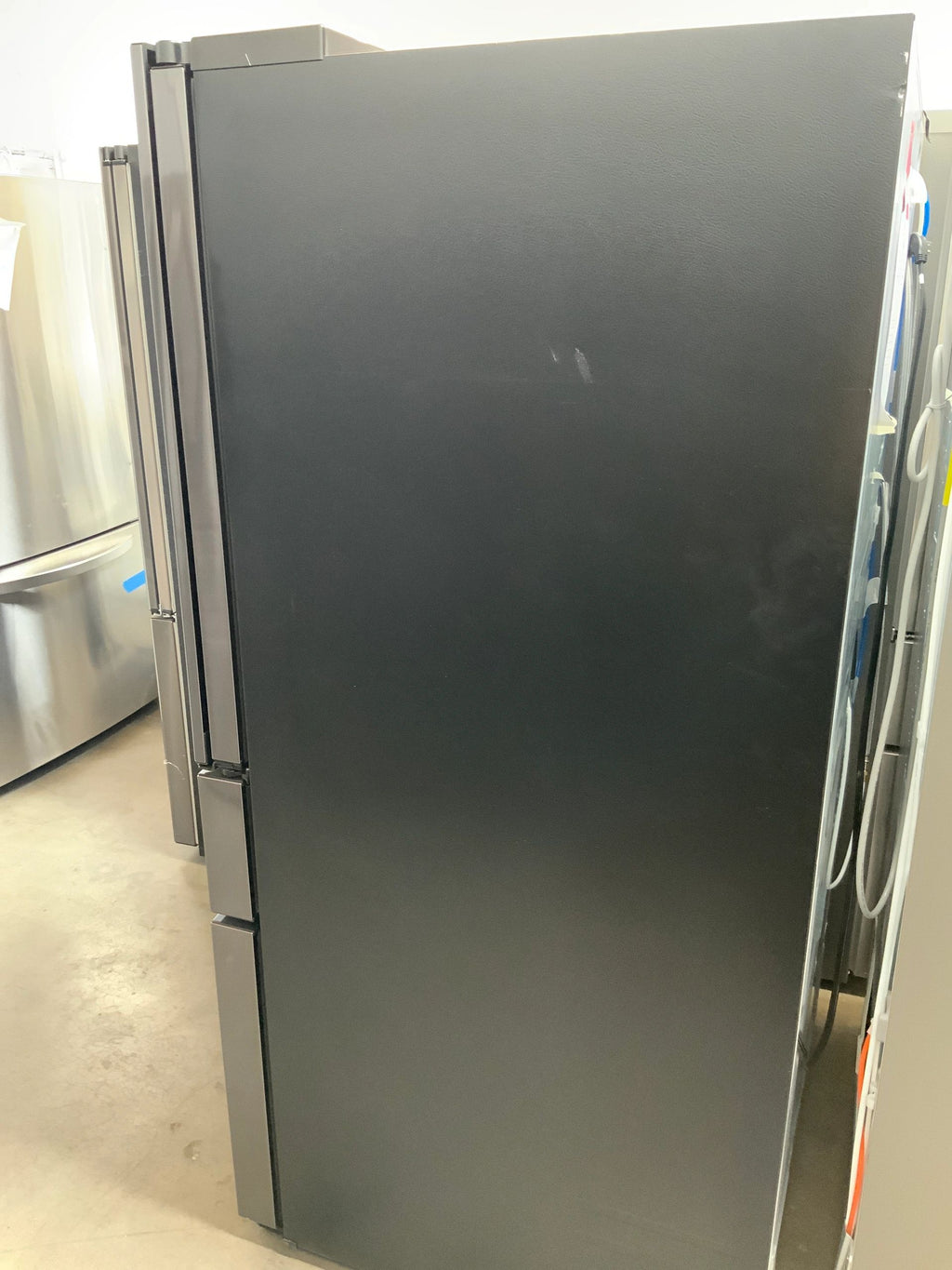 New Open Box 28 cu. ft. Food Showcase 4-Door French Door Refrigerator in Black Stainless Steel Model: RF28R7351SG
